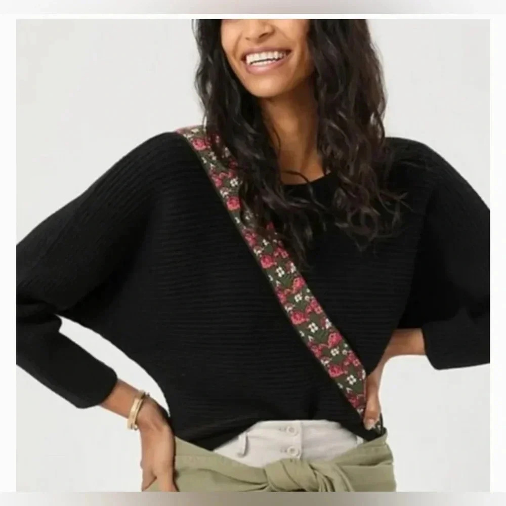 ! Anthropologie Black Ribbed Boat Neck Crop Sweater. Size M